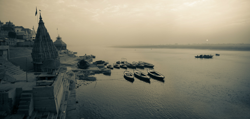 Ganges at Varanasi, photography by doss@yours