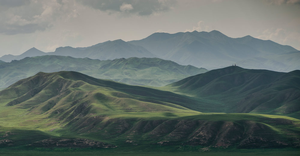 Gangia Grasslands, Amdo Tibet, Langmusi - Landscape by doss@yours